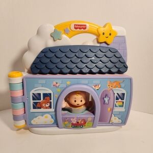 Little People Baby’s Day Storybook Playset Plastic Book Toy with 1 Baby Figure